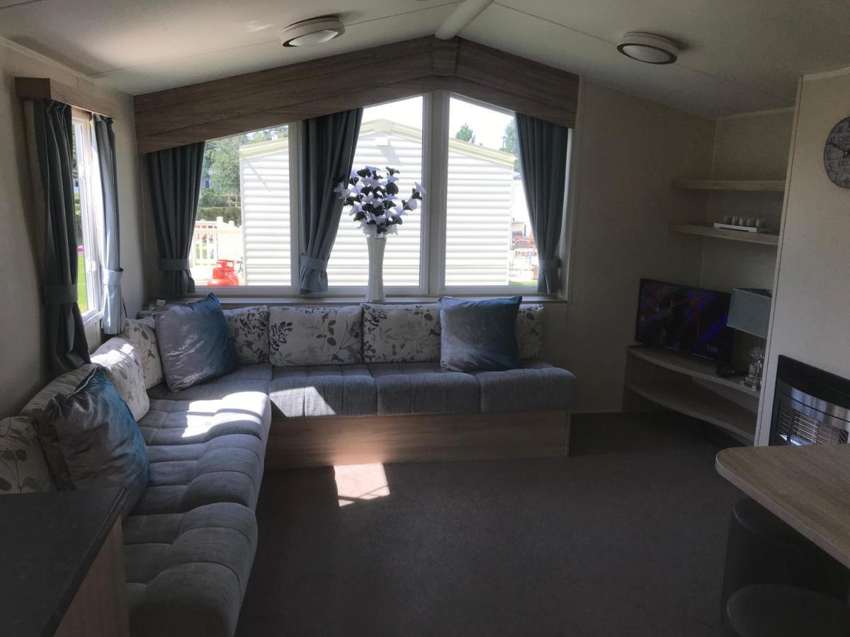 3 Bedroom Deluxe Caravan Longniddry Exterior foto